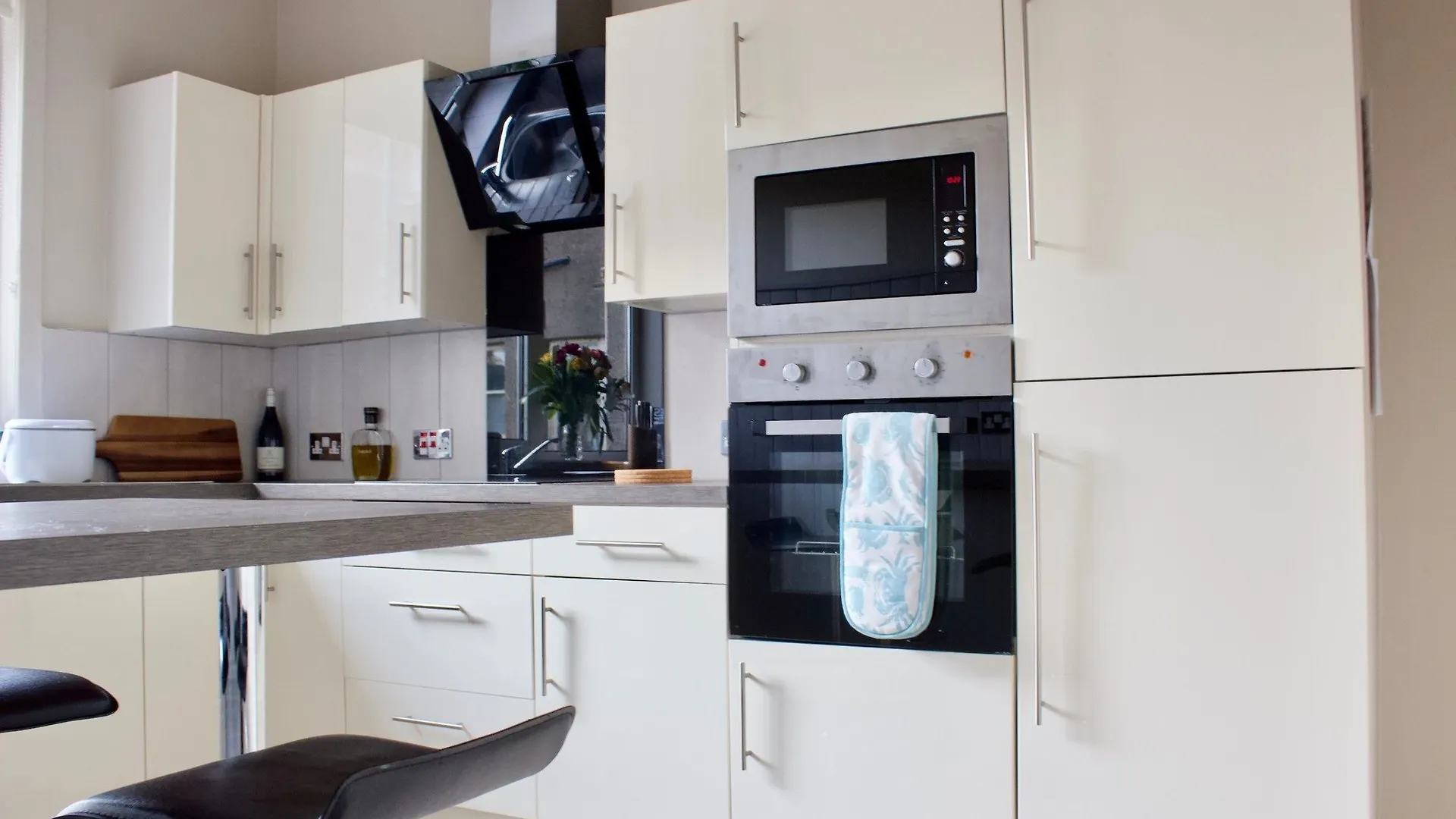 Appartamento 2 Bedroom Flat In Leafy Morningside Edimburgo